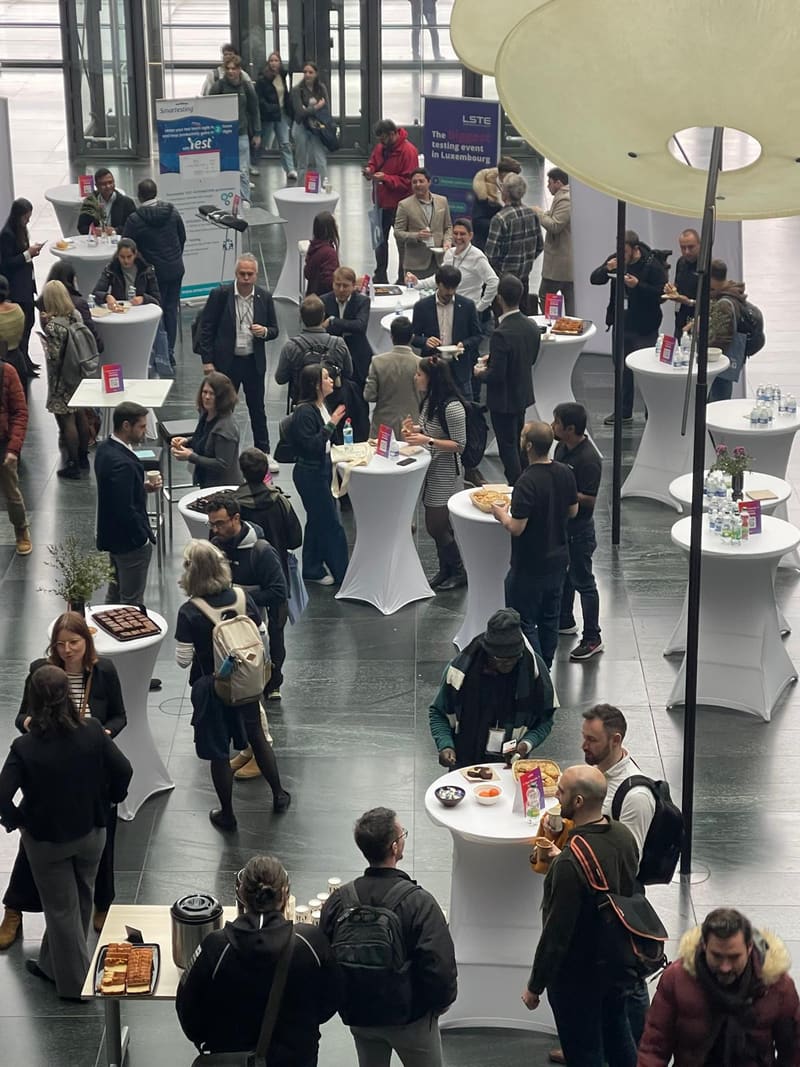 Break during an LSTE tutorial workshop